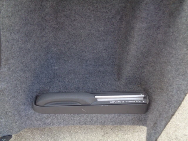 1999 VOLVO S80 ВЫДВИЖНОЙ TRANK ГРУЗА ХРАНЕНИЯ СЕТКИ ПАНЕЛИ - СЕРЫЙ OEM - Изображение 2 из 4