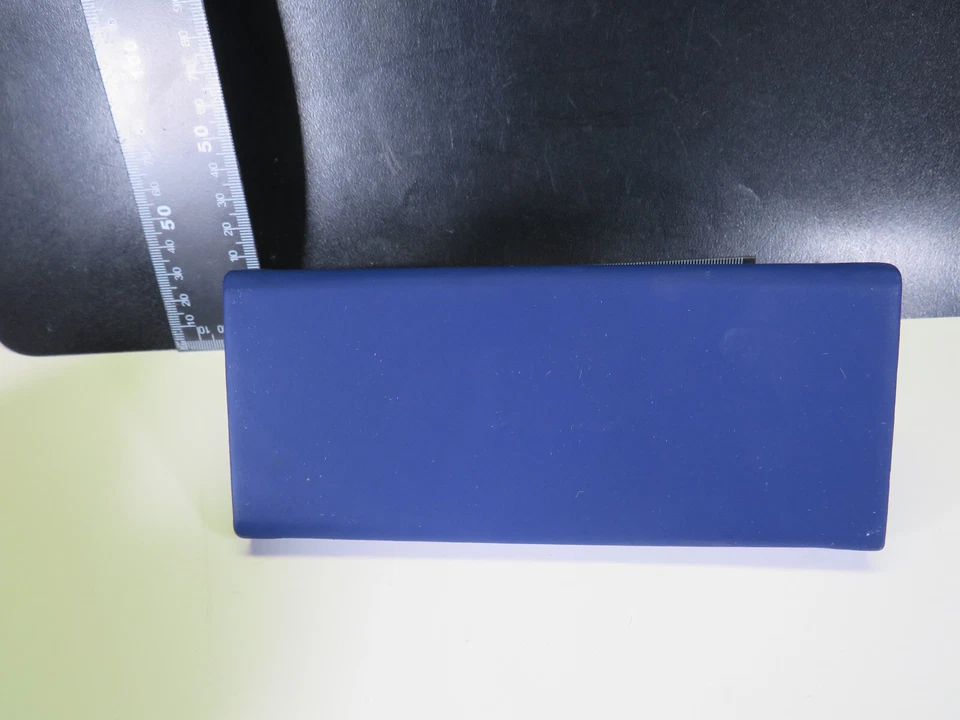 Estuche Gafas de Sol Champion Foto 4 de 4