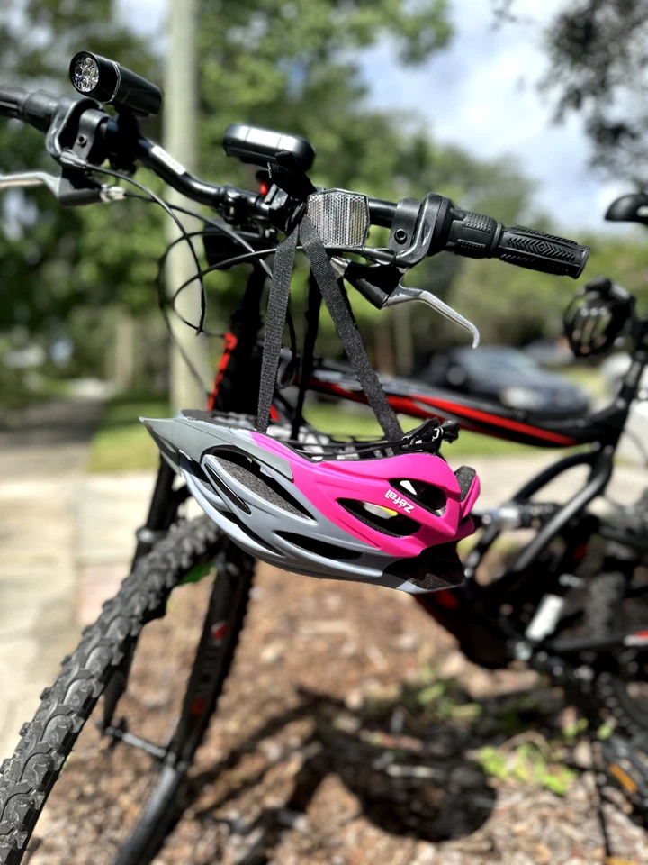 Hyper Shocker 26 inch Mountain Bike for Men - Black/Red - Image 3 of 4