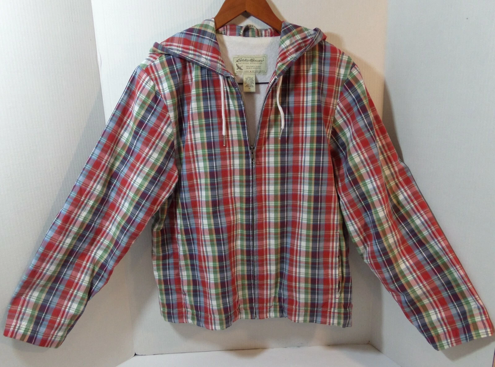 EDDIE BAUER VTG OUTDOOR OUTFITTER COTTON PLAID-MULTI-COLORED UNISEX JACKET SZ M
Opens in a new windo