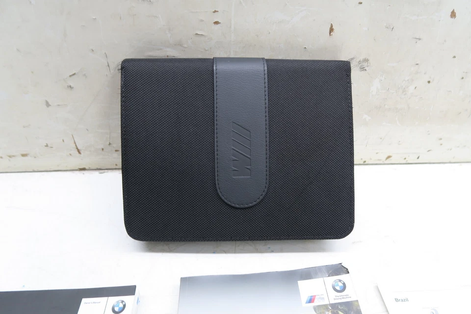 BMW M6 F12 2015 OEM folletos manuales del propietario con bolsa de almacenamiento convertible Foto 3 de 4