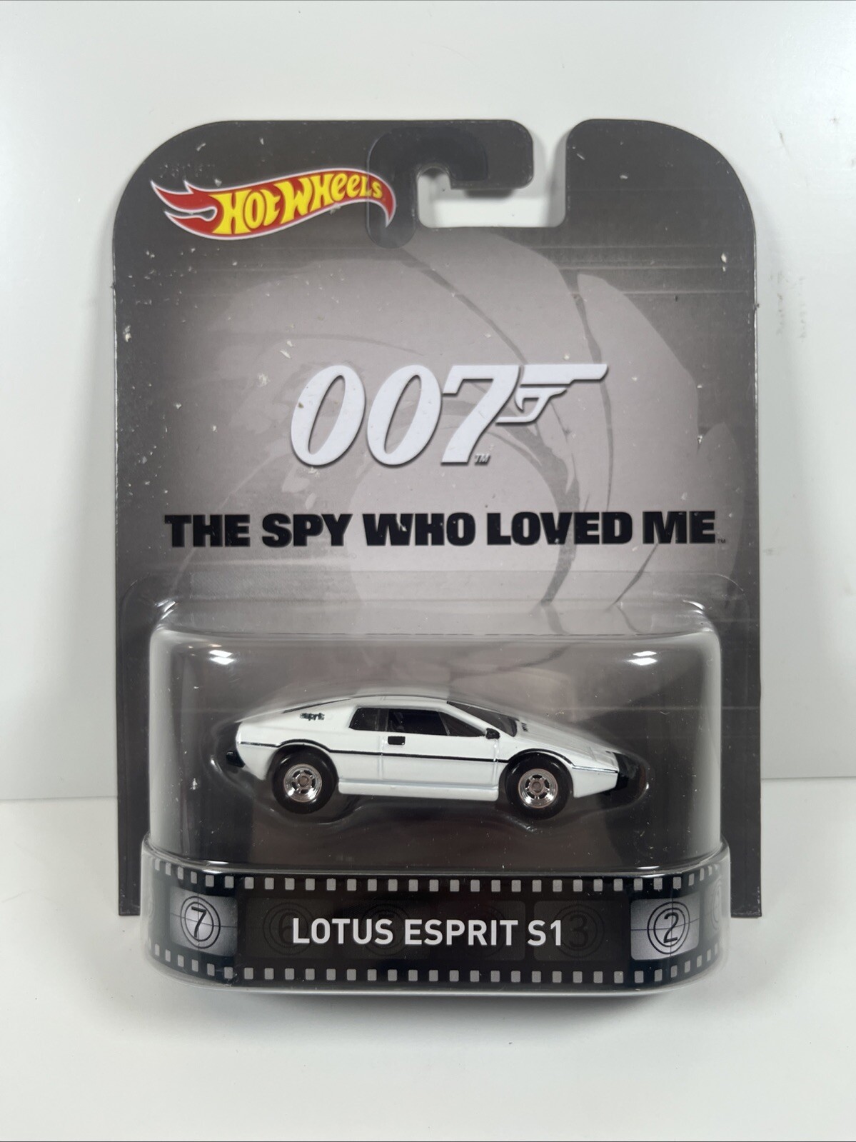 2015 Hot Wheels Retro Entertainment 007 Spy Who Loved Me Lotus Esprit S1 B5