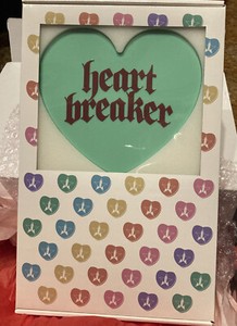 Jeffree star 2023 exclusive Heart Breaker Valentine Edition Mirror Mint Green