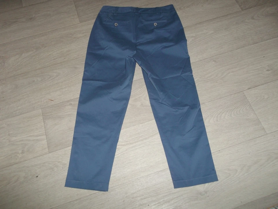 Pantacourt ANTONELLE bleu acier taille 36 NEUF - Photo 3/4