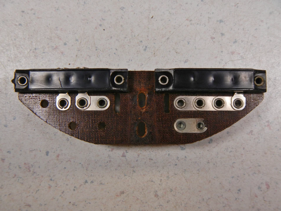 74 MOTO GUZZI ELDORADO 850 DISTRIBUCIÓN DE ENERGÍA CAJA DE FUSIBLES PLACA DE CIRCUITO #2 Foto 4 de 4