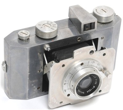 @ Gallus Derlux 127 film strut-folding camera w. Gallix 3.5/50mm lens 3 x4cm exp