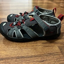 KEEN size 4 Kids Water Sandals Newport H2 Grey Red Washable Sport