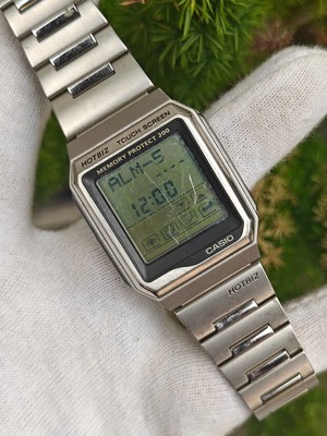 Old Casio Data Bank HOTBIZ Vdb-2100 Wrist Watch Touch Screen for