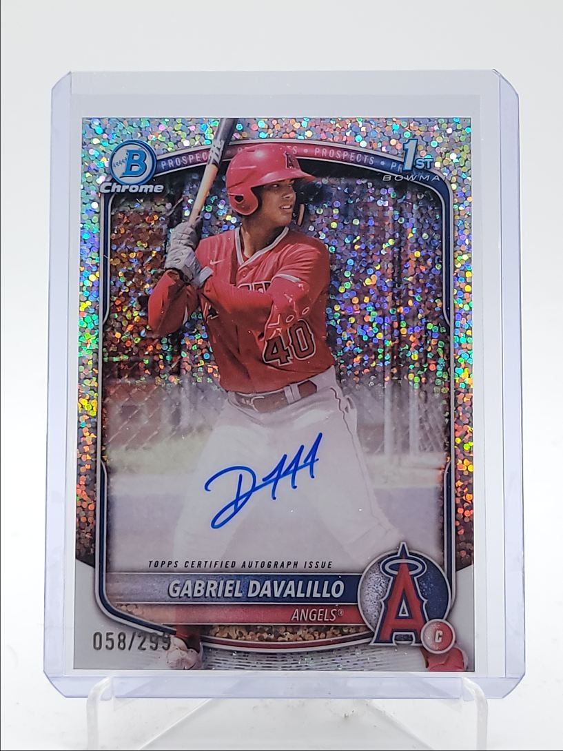 GABRIEL DAVALILLO 2025 BOWMAN CHROME 1ST SPECKLE REFRACTOR AUTO /299 Q4450