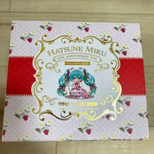 Nendoroid 1939 Hatsune Miku 15th Anniversary Ver. Figure Good Smile Company New
