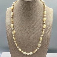 Vintage Mother Of Pearl Shell Beaded Necklace Cream Iridescent Long Strand Y2K