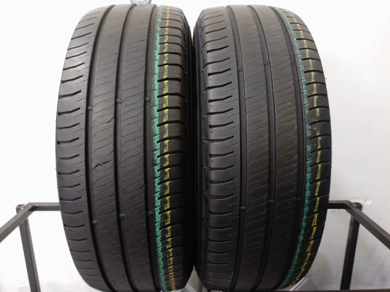 2 Pneumatici USATI KLEBER 215/65 R16 C 109/107 T DOT: 4223Estivo
