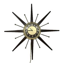 United Metal Goods Mid-Century Electric Mantel Clock Model 207 Brass
