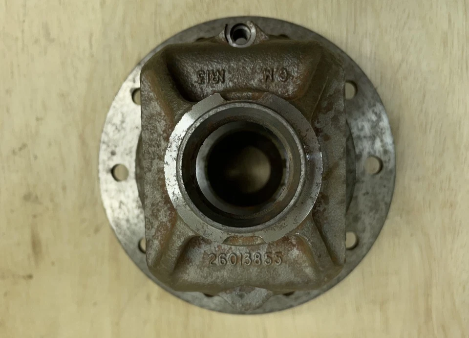 Estuche portador diferencial GM OEM 8,5 ejes 82-03 Deville Fleetwood #26010481 Foto 2 de 4