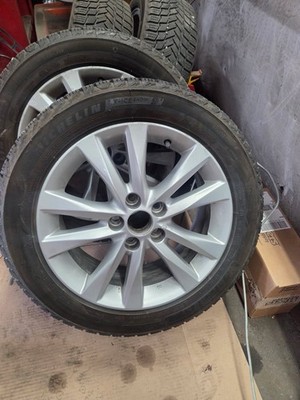 OEM Lexus Winter Wheel & Tire Package Michelin X-Ice Snow 215/55R17 Set of 4