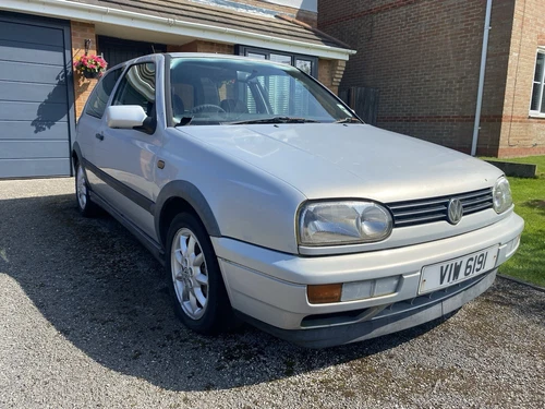 VW Golf mk3 gti 2.0 16v - Picture 1 of 24