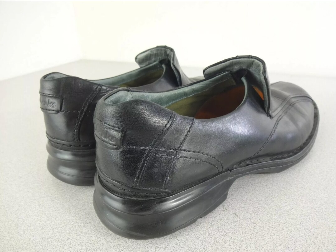 Clarks 70845 Escalade Black Loafers Leather Slip On Shoes 