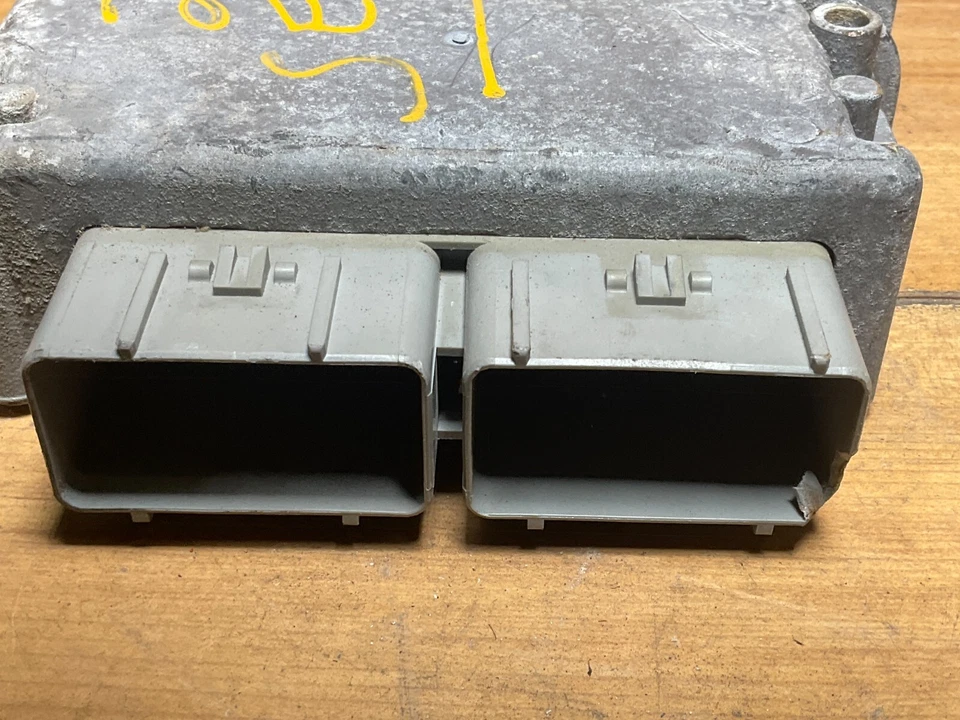 Компьютерный модуль двигателя 2002 Dodge Stratus ECM ECU OEM 04896792AC - Изображение 4 из 4