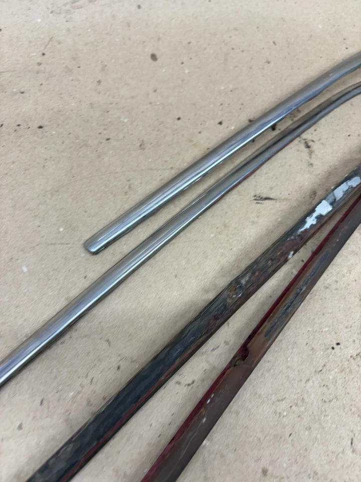 1973 1989 CHEVROLET GMC K10 1986 ROOF DRIP RAIL TRIM REGULAR SINGLE CAB BRACKETS - Image 4 of 4