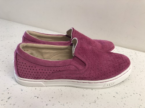 uggs pink sneakers