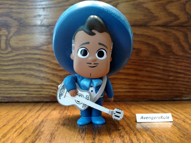 Disney Pixar Coco Mystery Minis Vinyl Figures Ernesto in blue 1/12 | eBay