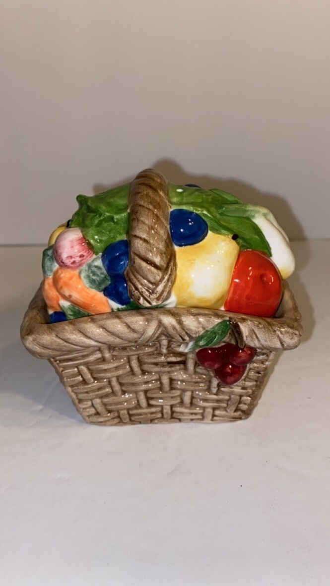 Vintage C.I.C. Peggy Jo Ackley Salt & Pepper Shakers Basket Of Fruit Vegies #11