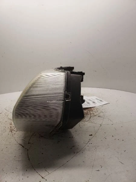 Правосторонняя фара для пассажирского седана 4 двери подходит для 03–07 ION 1066782 - Изображение 2 из 4