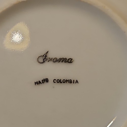 Vintage 4 Cafe de Colombia Porcelain Espresso Cup & Saucer set - Picture 12 of 16