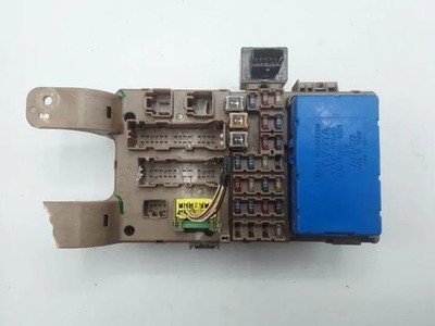 Toyota Corolla Verso E12 Sicherungskasten Modul MB2323008521 8264102040 2.00 25465268
