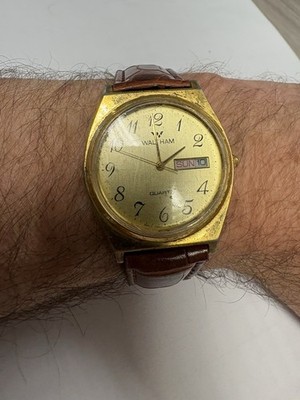 Waltham Herrenuhr Vintage Quartz Day Date
