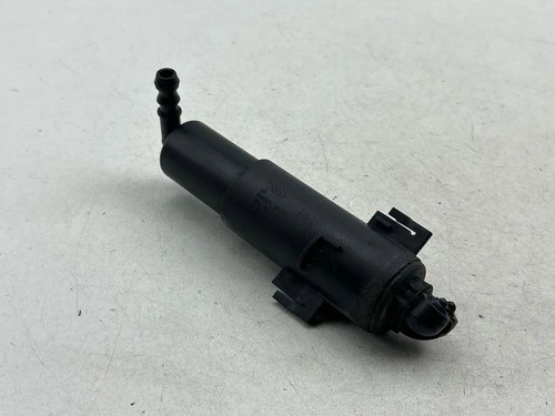 AUDI A4 8EC, B7 Scheinwerferwaschanlage rechts 8K0955102 1.80 Petrol 34110167