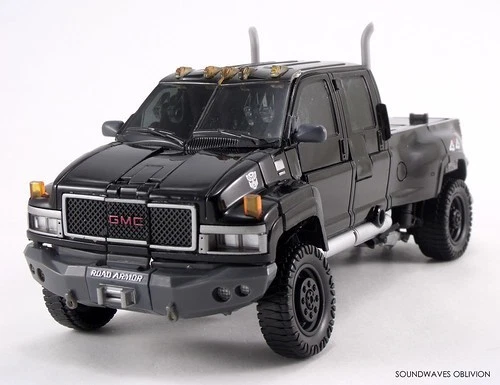 Takara Tomy Transformers Masterpiece Ironhide MPM-6 Action Figure 2017 NEW - Image 4 of 4