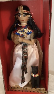 Rare 2005 Nutcracker Village Egyptian Queen 14'' Cleopatra With Black Cat Sparkly
