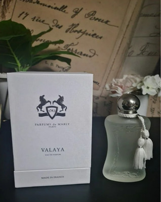 Valaya Eau De Parfum Spray 75ml Women Soft Elegant Aroma New