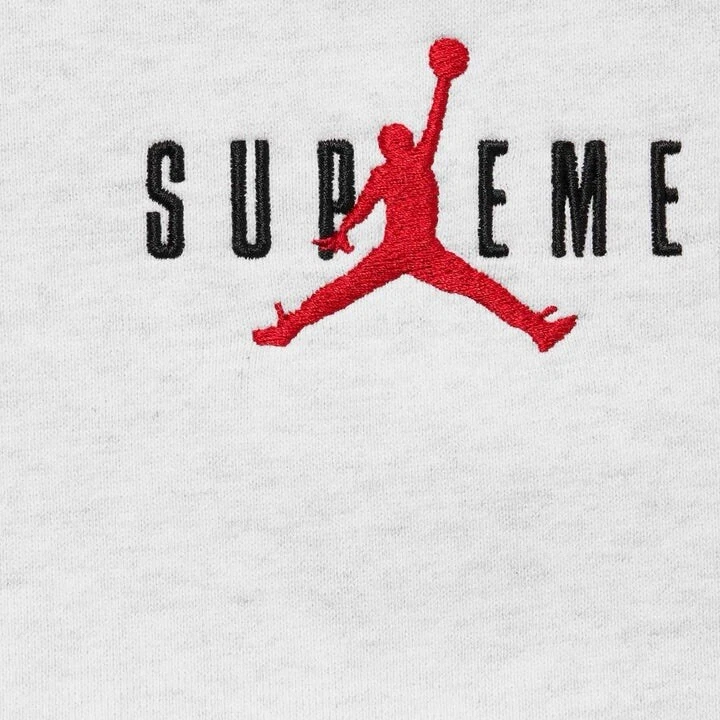 Supreme Jordan Felpa con Cappuccio Media Grigio Cenere 2024 FW