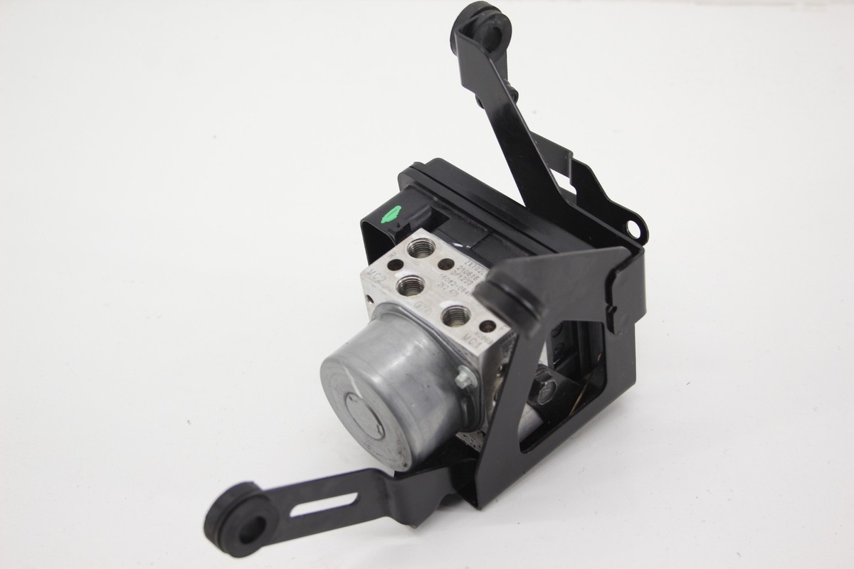 21-23 Kawasaki Ninja Zx10r Zx1002 Abs Pump Unit Module | eBay