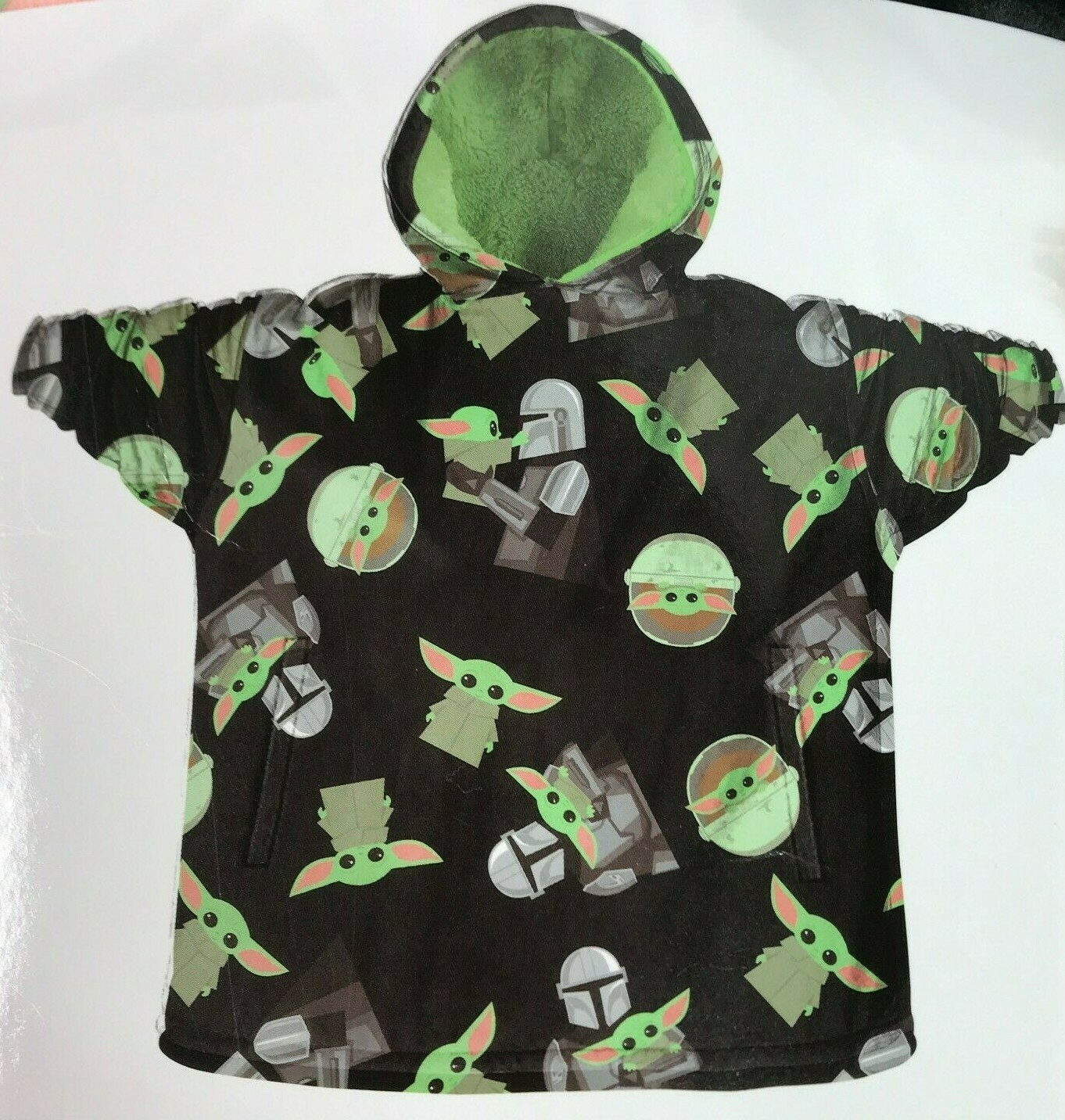 Disney The Mandalorian Baby Yoda Wearable Blanket, Baby Yoda Cozy