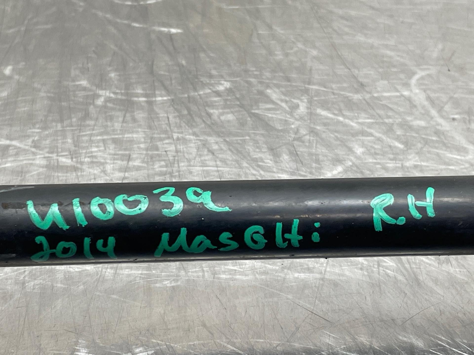 14 Maserati Ghibli 3.0L OEM Front Right Hand Passengers Side Axle Shaft 10271487