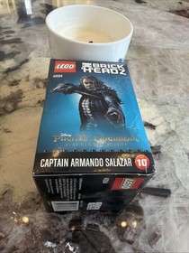NEW Sealed LEGO BRICKHEADZ: Captain Armando Salazar (41594) Damaged Box