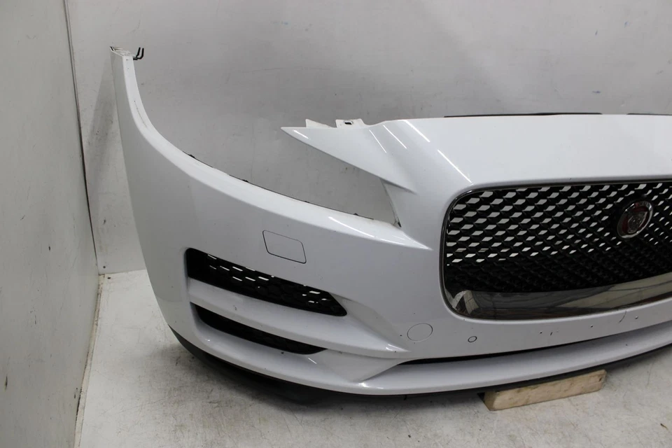 Conjunto de parachoques delantero 17 18 19 20 JAGUAR F-PACE. Foto 3 de 4