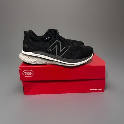 New Balance Men's Fresh Foam X 860v13, Black, 9 US - USED