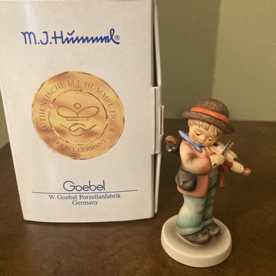 Vintage 1984 Hummel Goebel  Little Fidler  #426 HUM/2/4/0 in Box Excellent
