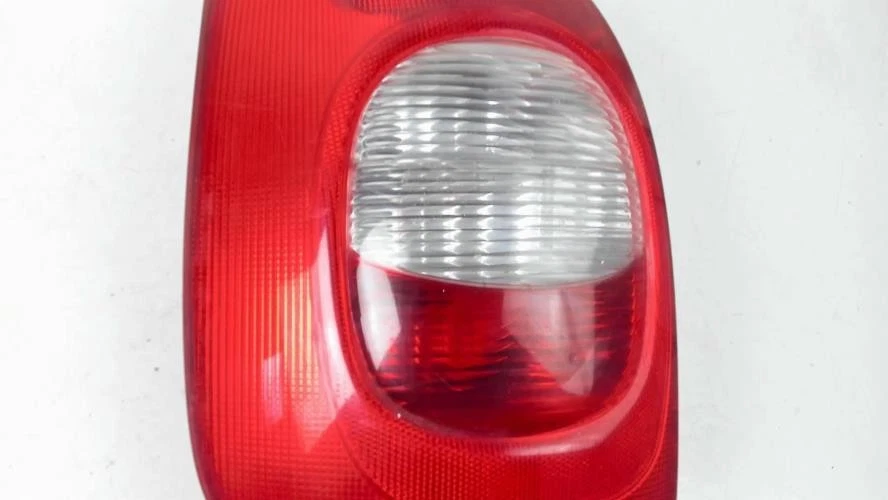 Feu arriere principal gauche (feux) CITROEN XSARA PICASSO PHASE 1 00006350N0 - Photo 4/4