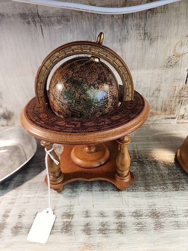 Italian Zodiac Globe