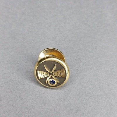Heco Deco Pinback Pin with Blue Gem Gold Tone 24K Gold GF Screwback