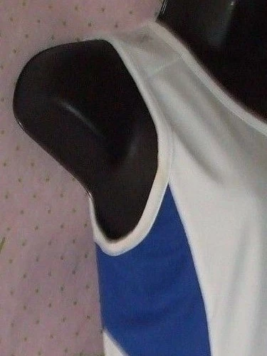 $68 DUC ACTIVE Tanque TALLA 34" BUSTO Pequeño Azul Blanco Dri Fit Top MANCHA DEBAJO DEL BRAZO Foto 4 de 4