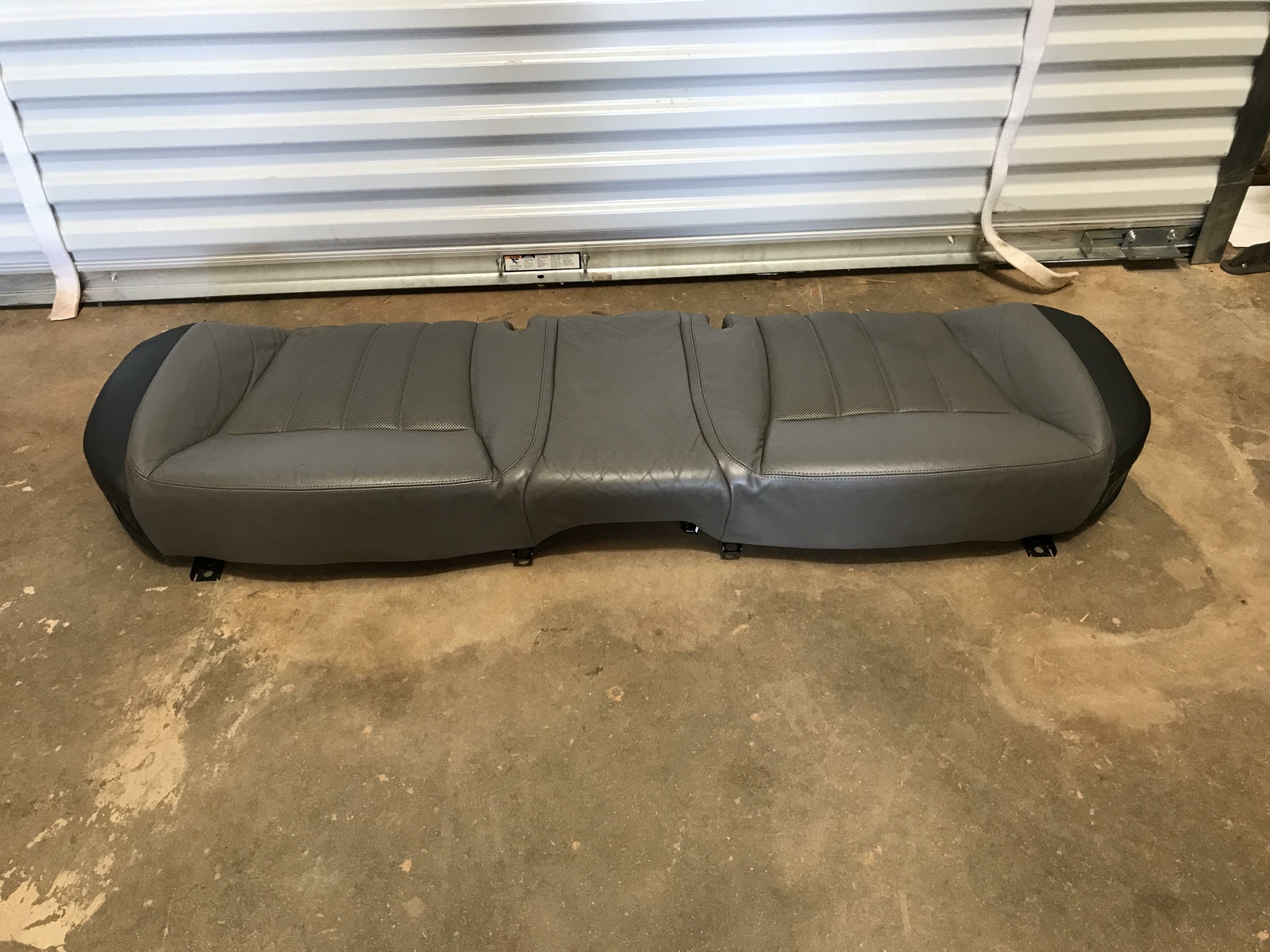 06 07 08 BENTLEY CONTINENTAL FLYING SPUR REAR SEAT LOWER CUSHION OEM GRAY