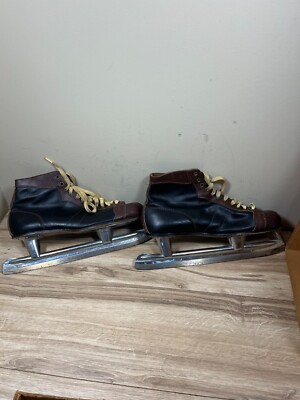 Vintage Johnson's Ice Skates DURO Hard Toe Hockey Model size 12- Great Condition