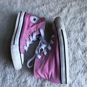 infant pink high top converse