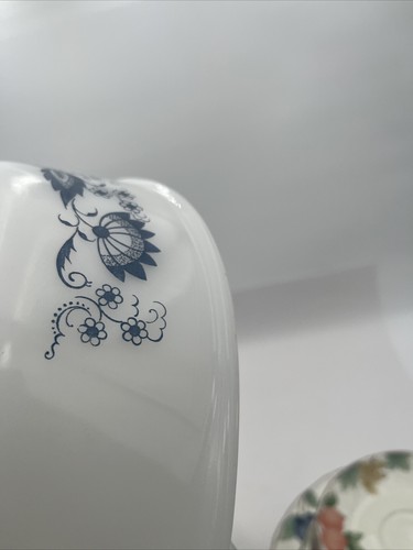 Vajilla redonda de colección vidrio de leche para horno sin tapa 514 2 cuartos. con flores modernas azules - Imagen 7 de 9
